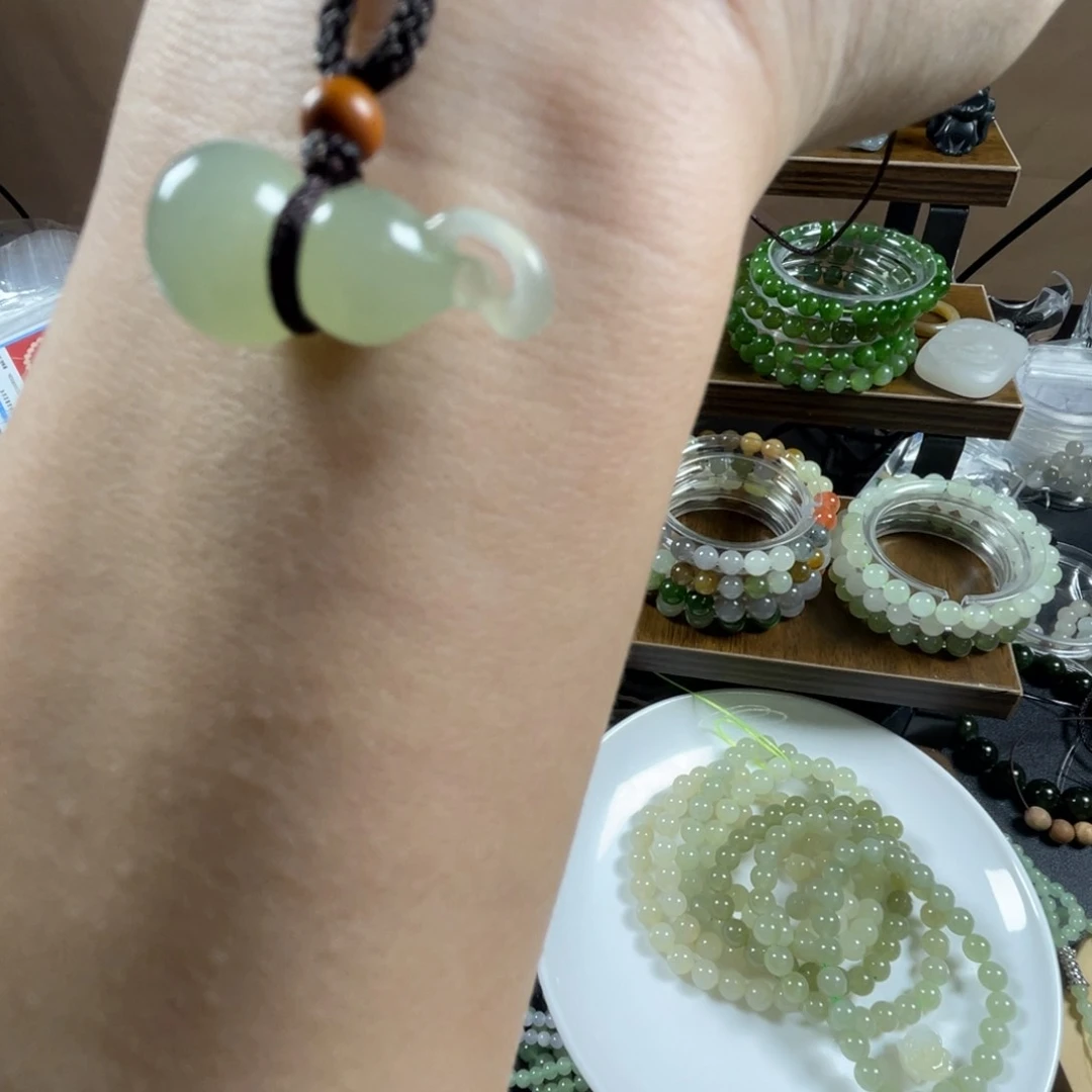 手串未镶嵌和田玉