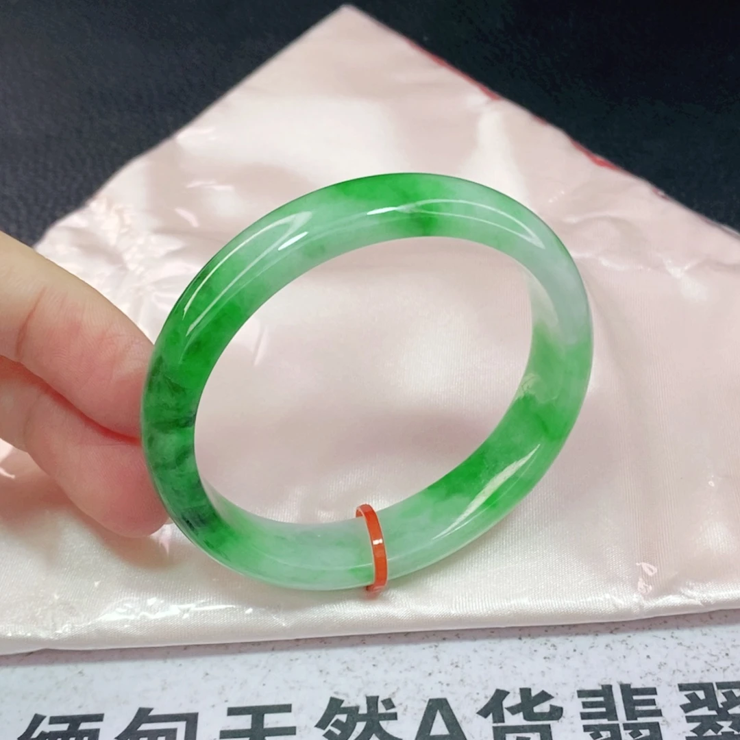 未镶嵌手镯翡翠53.3贵妃