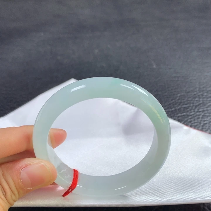 J****翡翠未镶嵌手镯52➕