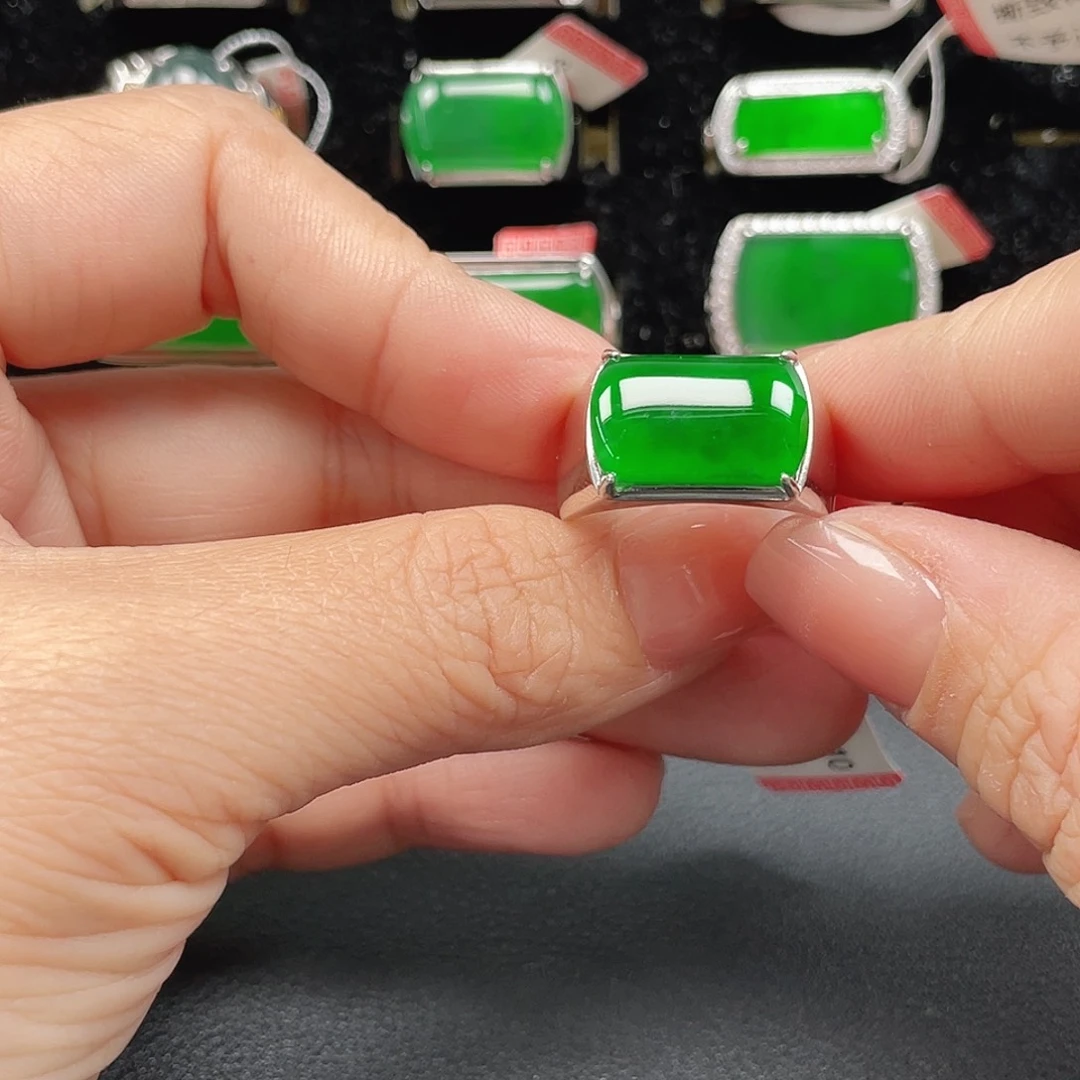 翡翠银S925镶嵌戒指编号4210没运费险