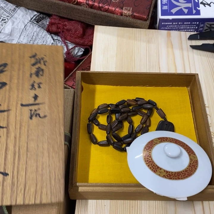 瓷片哈中古工艺品一件
