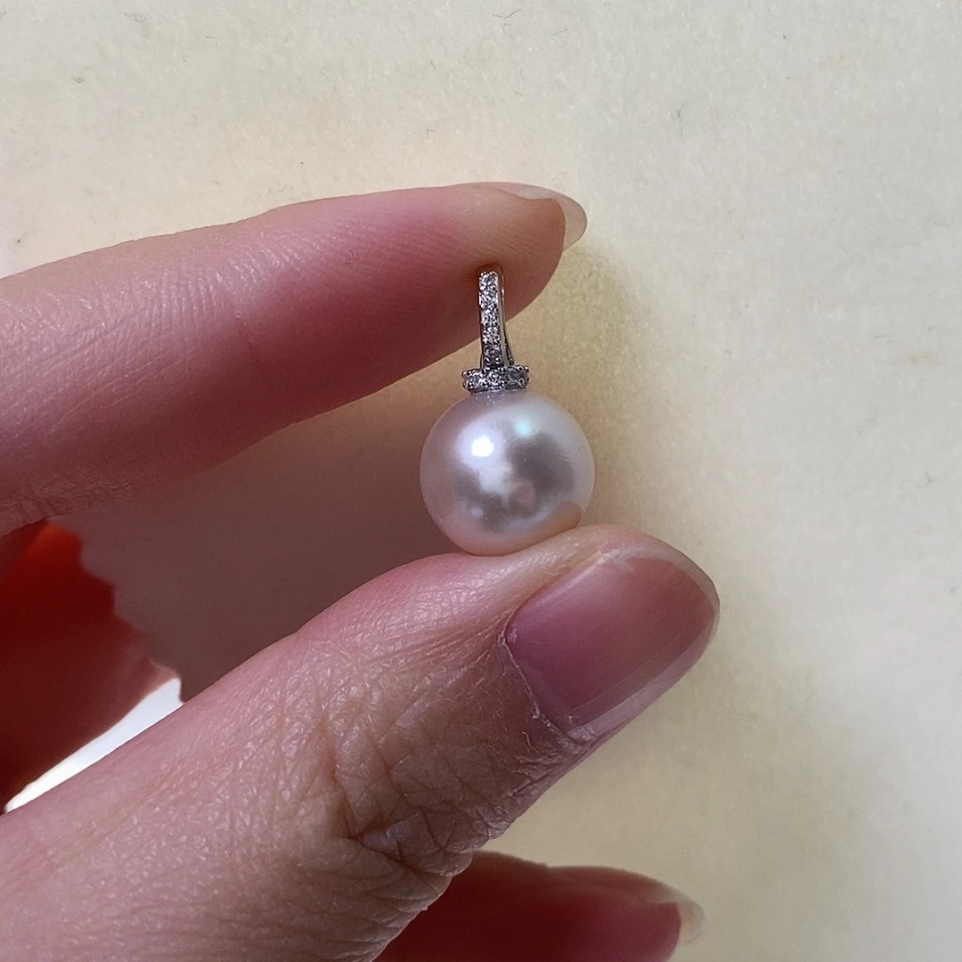 银S925镶嵌淡水珍珠吊坠(赠链)11.3mm极微瑕