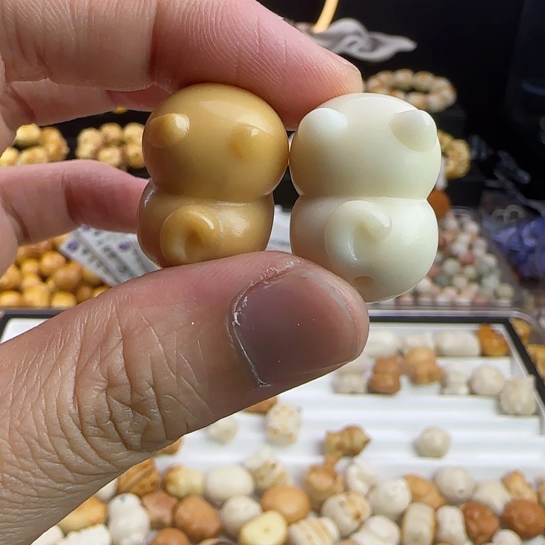 菩提根/象牙果吊坠风化趴趴猫2颗（全品）