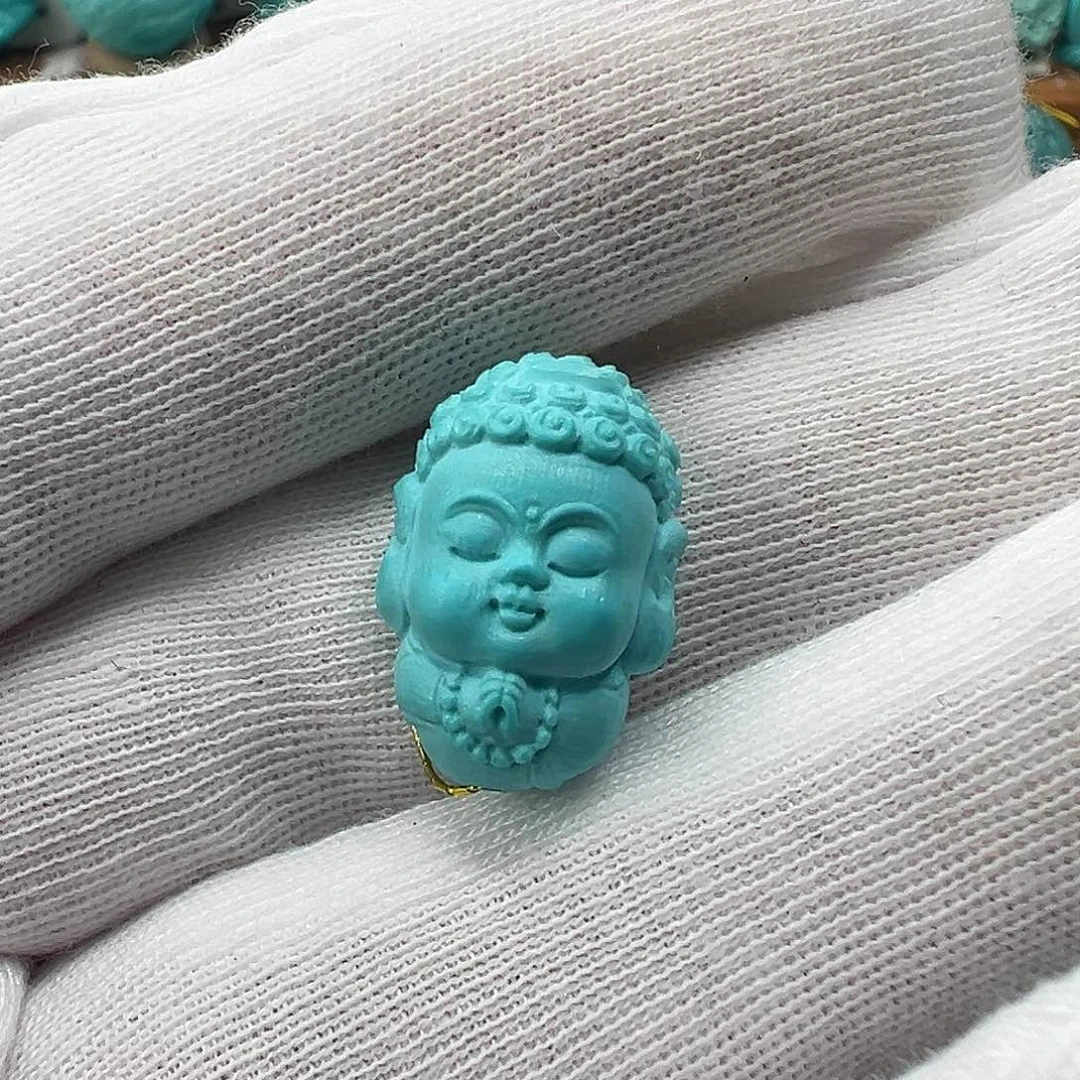 绿松石配饰未镶嵌