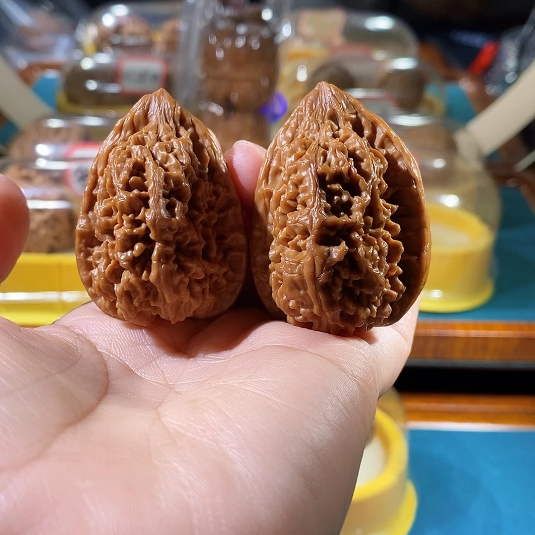 文玩核桃吊坠浪****手41通天塔