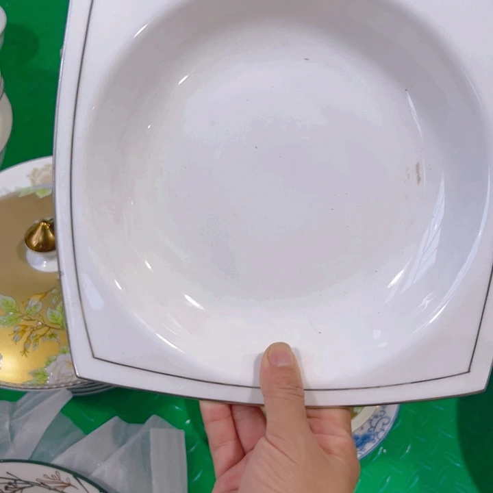 瓷片八寸分盘微瑕方深盘四个
