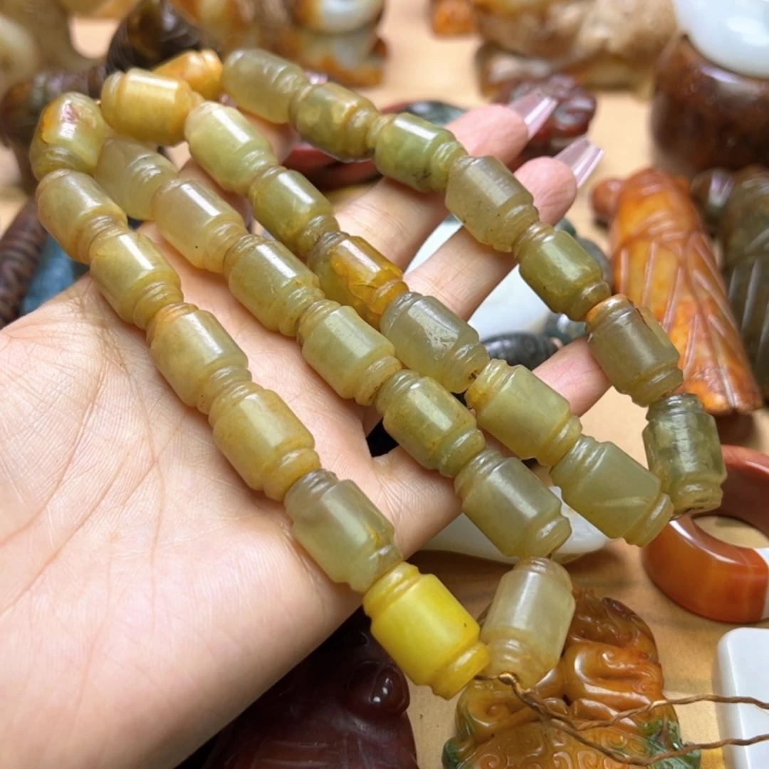 【闪购商品】蛇纹石玉颈饰未镶嵌