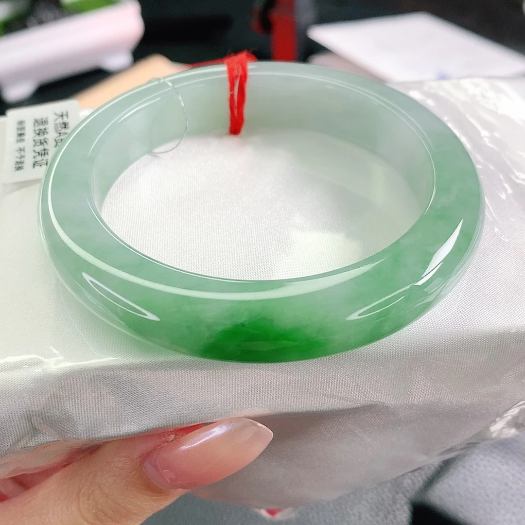 未镶嵌手镯翡翠58圈