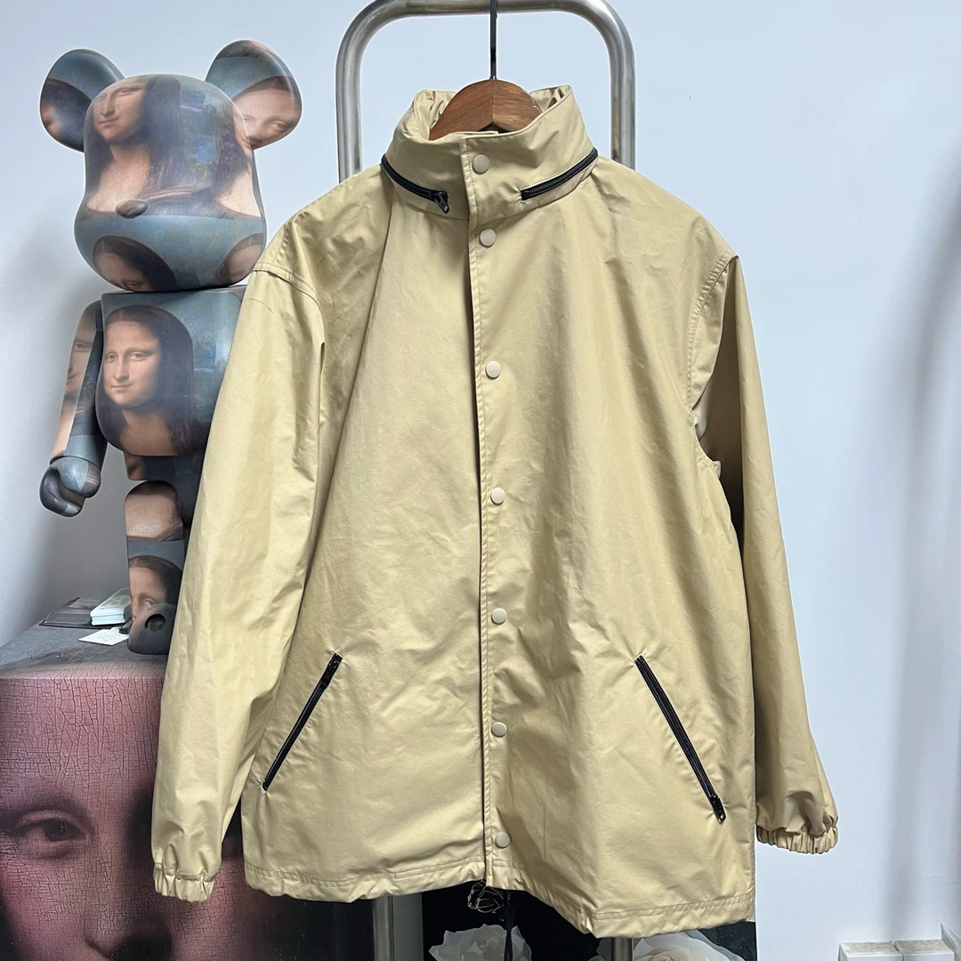 99新 Balenciaga/巴黎世家 背logo冲锋衣N1415 34码衣长76 胸围54