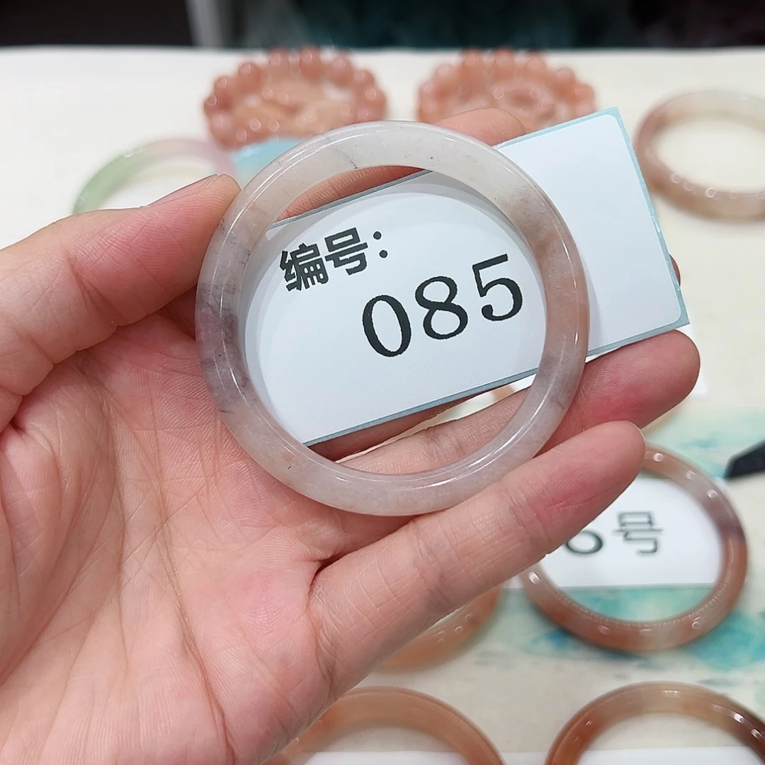 石英质玉手镯未镶嵌圈口54.7