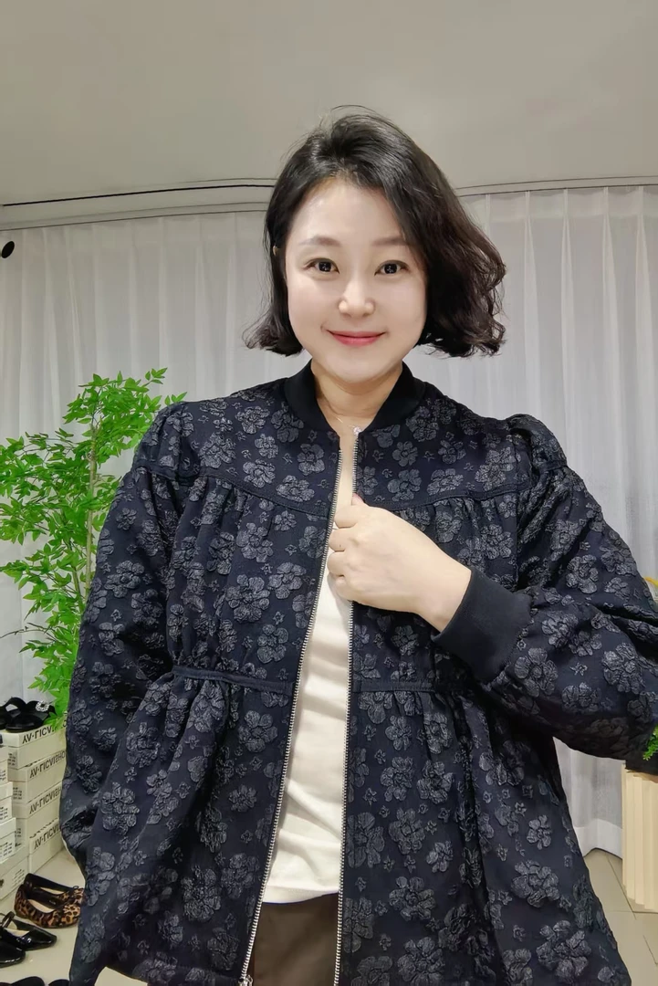 春秋小众立体花艺术高端娃娃外套(祐祐女装)