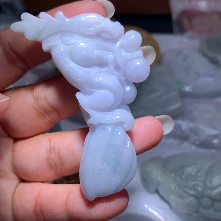 翡翠未镶嵌颈饰保真天然A货翡翠