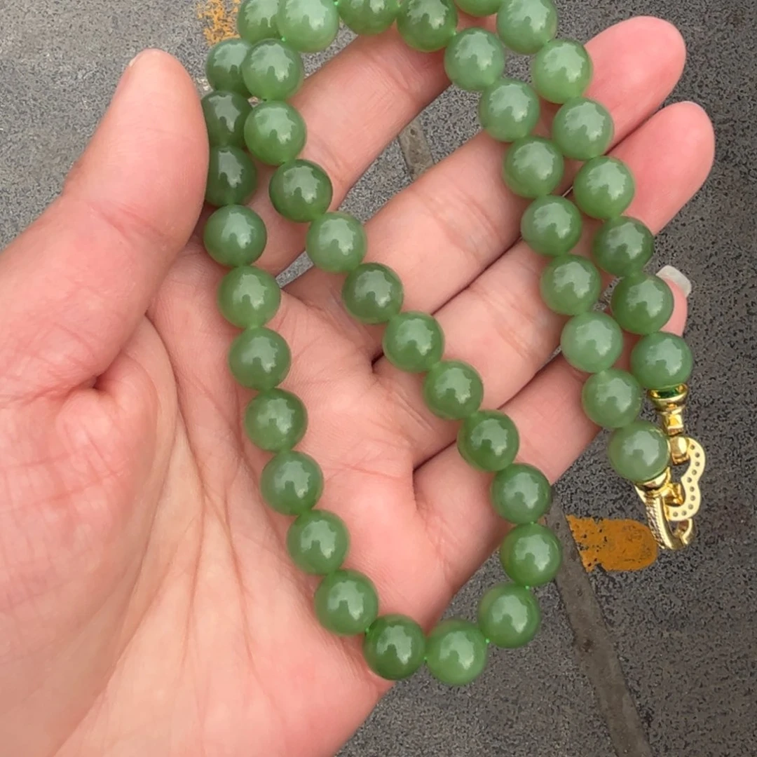 和田玉耳饰未镶嵌