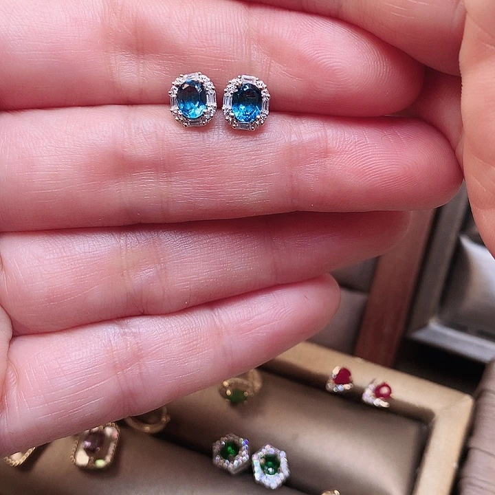 托帕石耳饰银S925镶嵌