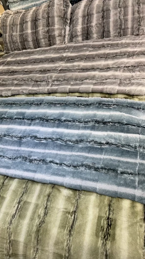 大静静家 孤品四件套链接