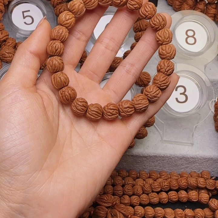 手串桃核金豆手串