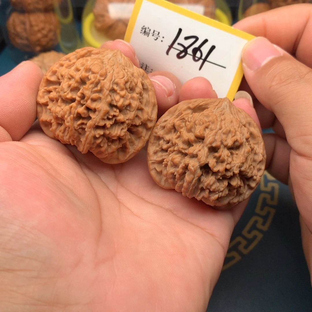 把件文玩核桃46全品老树百花山1861