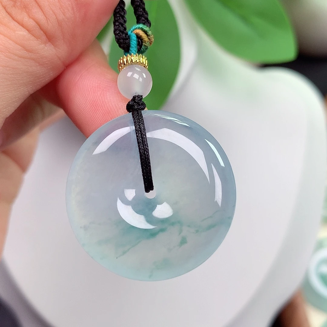 颈饰未镶嵌翡翠平安扣 29x6.1mm