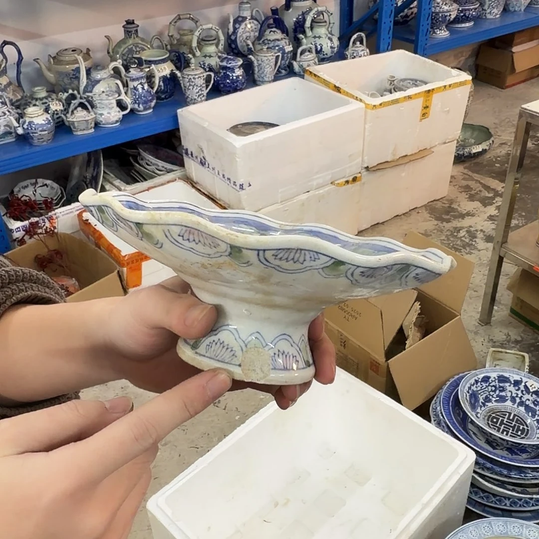 陶陶瓷，默认微瑕，介意勿拍。