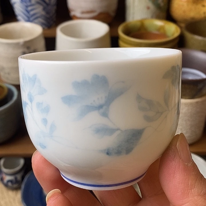 042 中古品默认微瑕满18包邮