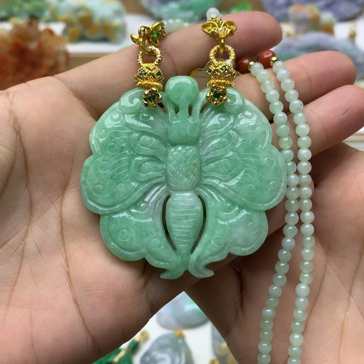 颈饰未镶嵌翡翠翡翠