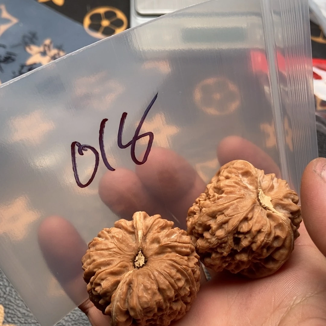 文玩核桃吊坠平谷