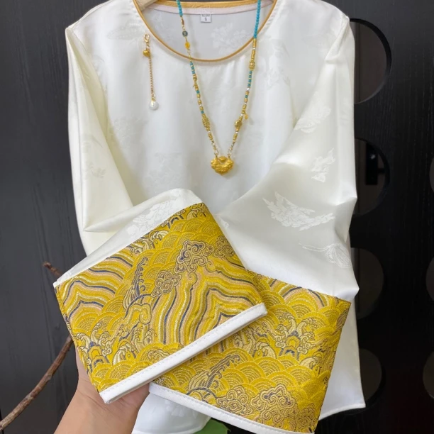 “山海经” 撞色垂坠 私服定制 2025春新提花上衣