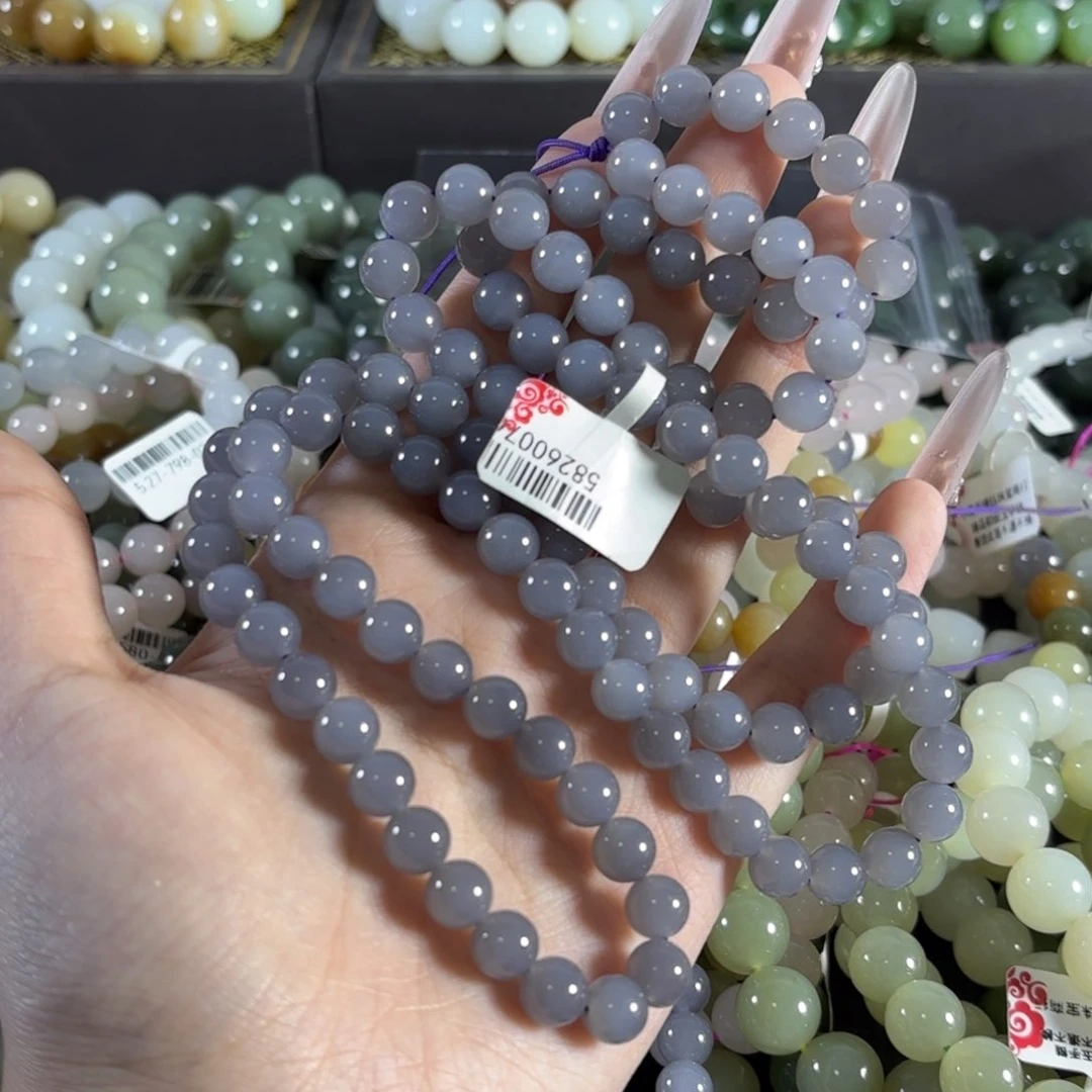 和田玉未镶嵌项链