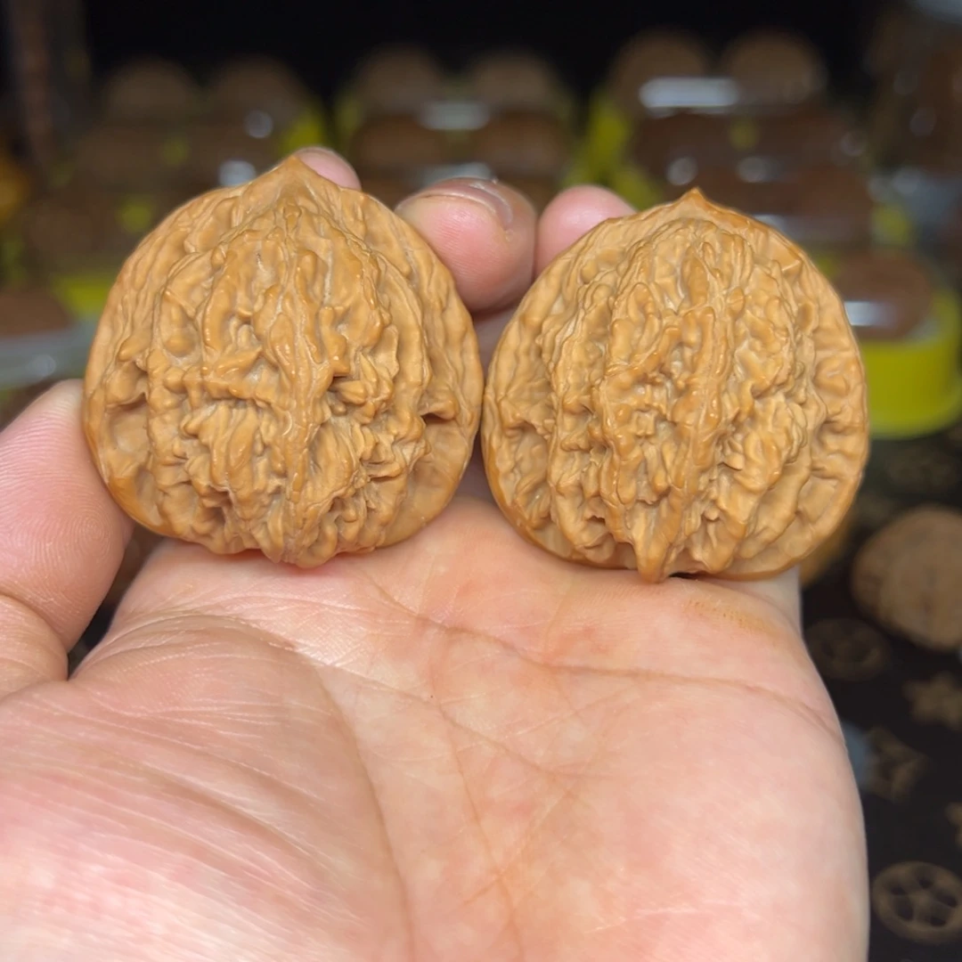 桃核把件堂上虎头尺44