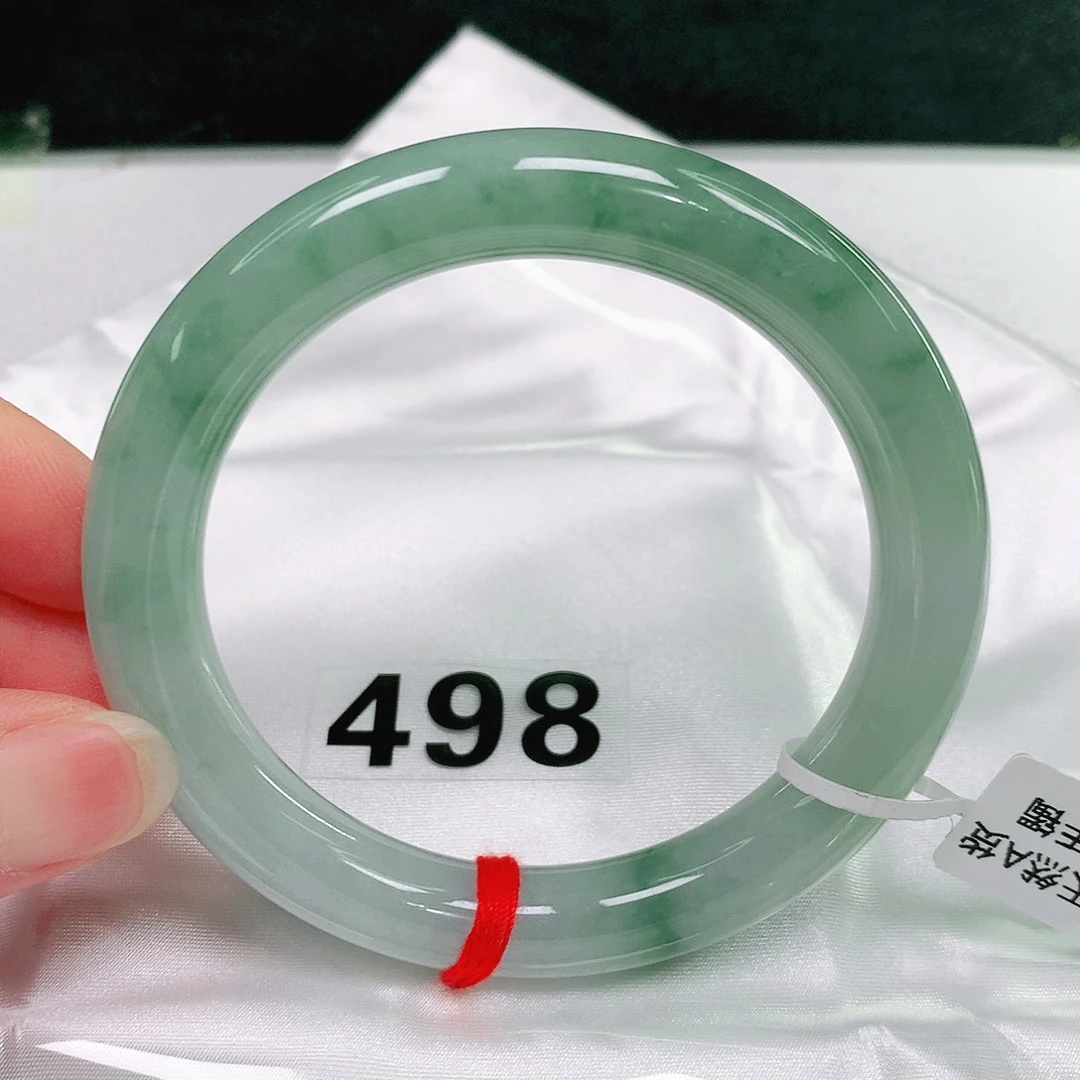 翡翠手镯（圆镯）未镶嵌33 号翡翠手镯