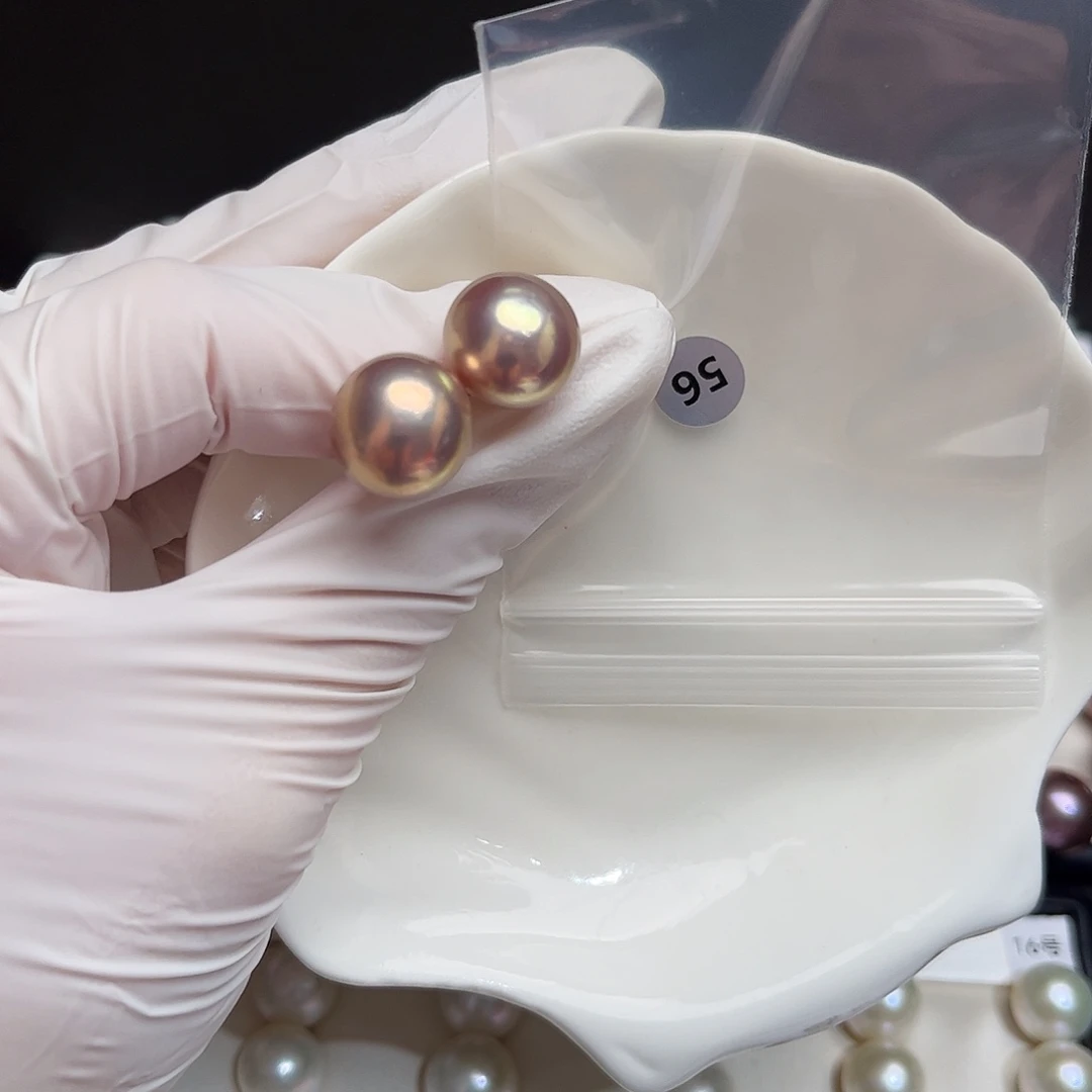 淡水珍珠银S925镶嵌耳饰