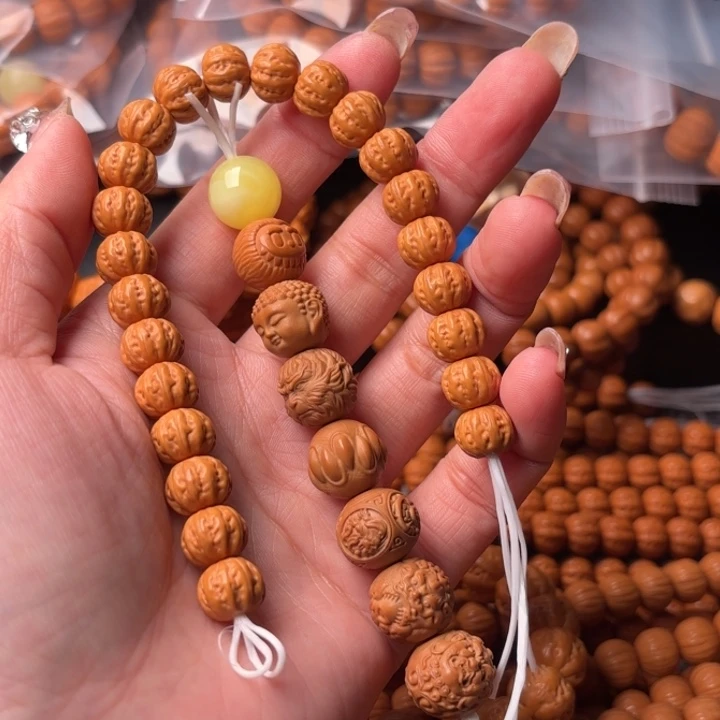 啊***℡吊坠猴头核桃11111111111