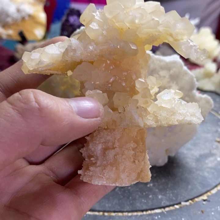 7***%玛瑙/玉髓合金挂件