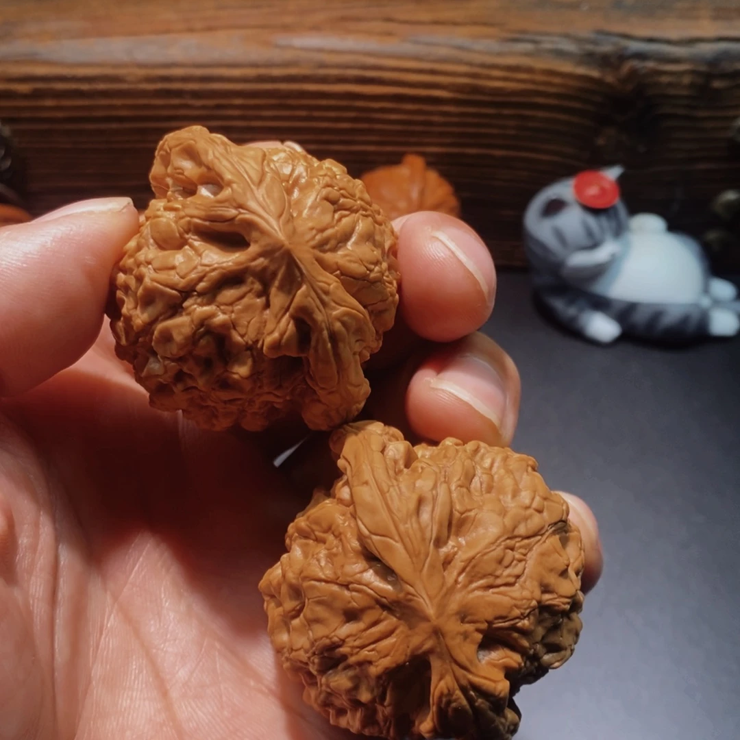 文玩核桃把件龙鼎A588