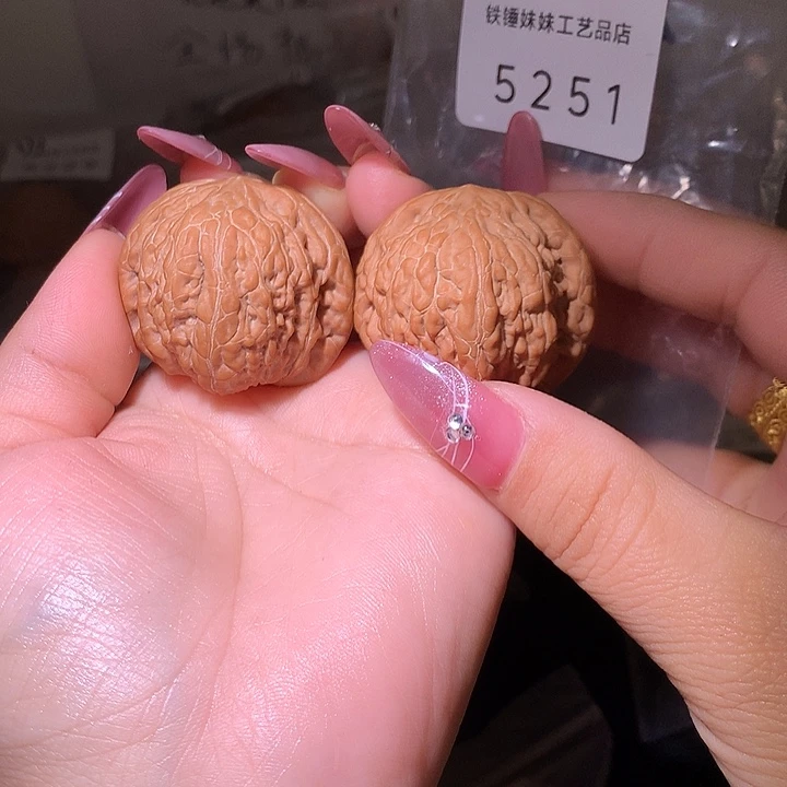 文玩核桃把件铁锤40➕