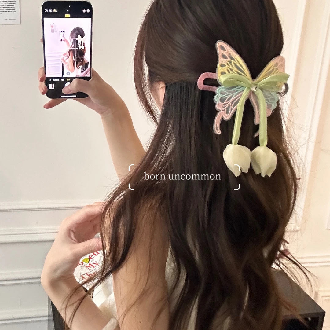 森系超仙蝴蝶郁金香流苏鸭嘴夹盘发神器女2025新款后脑勺抓夹发饰
