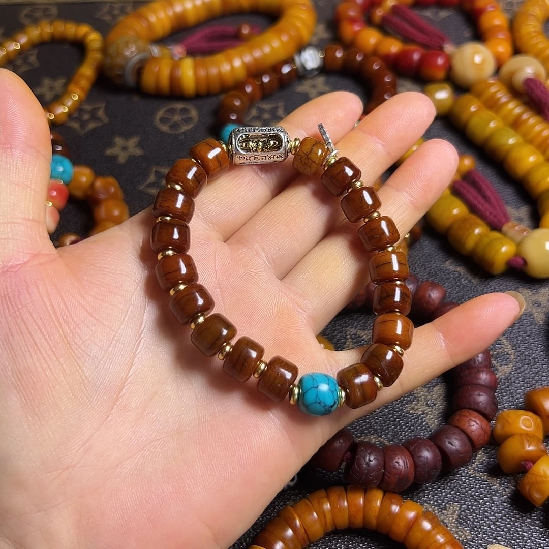 香榧木藏区手串牛骨