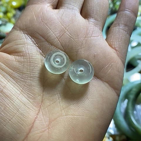 岫玉耳环未镶嵌一对