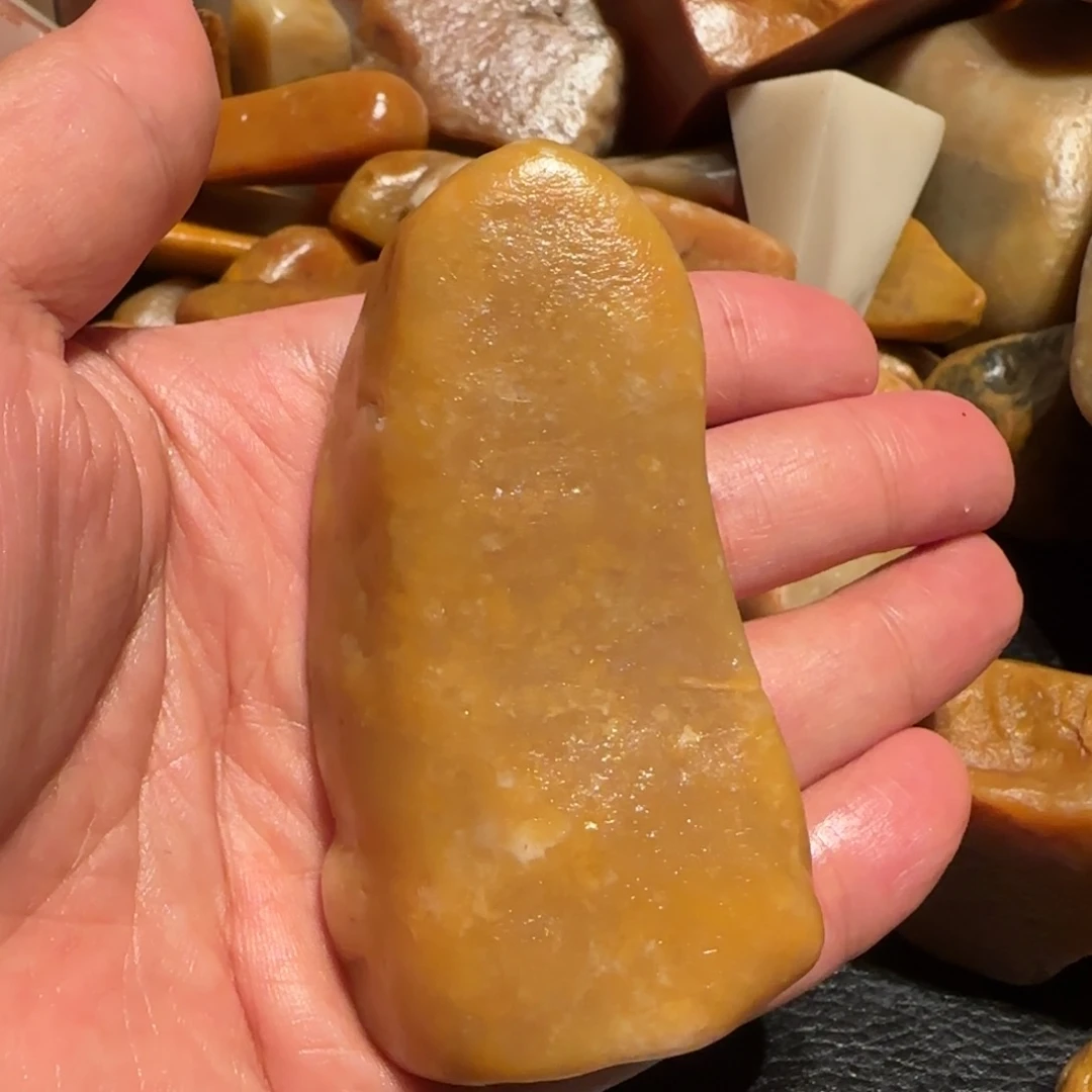 老挝石田黄原石，