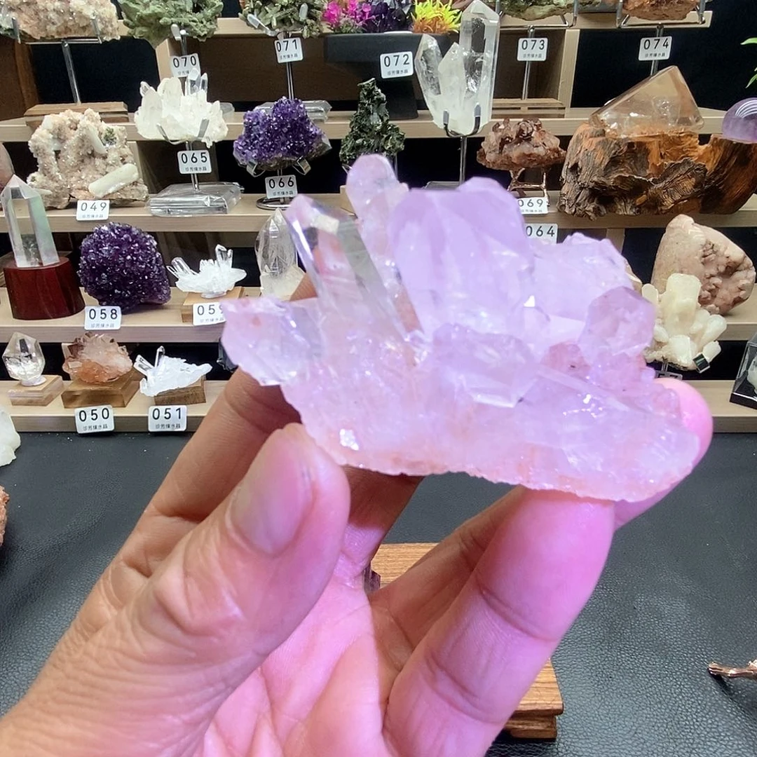 石材白水晶摆件，