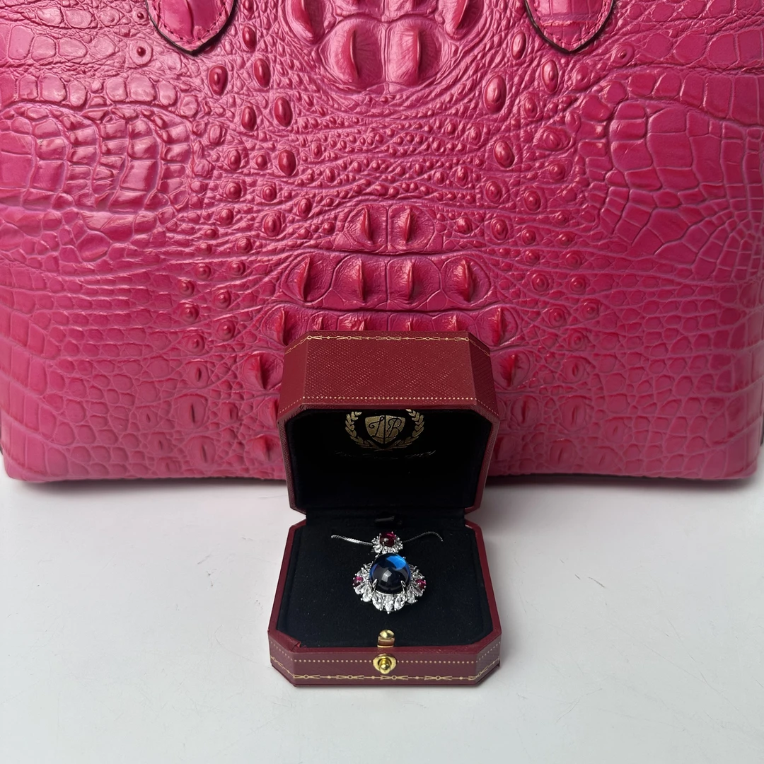 4829【高级定制】收藏级轻奢时尚设计项链送礼盒