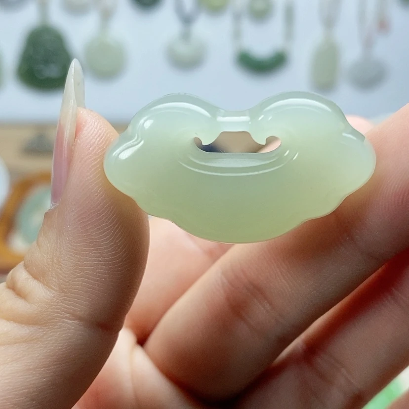 【闪购商品】颈饰未镶嵌和田玉