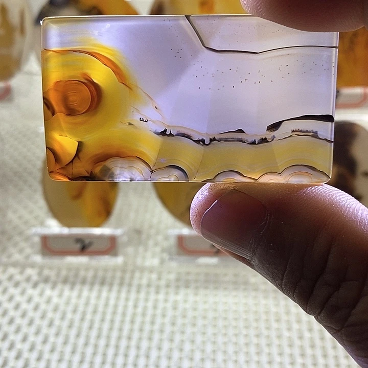 未镶嵌颈饰玛瑙/玉髓