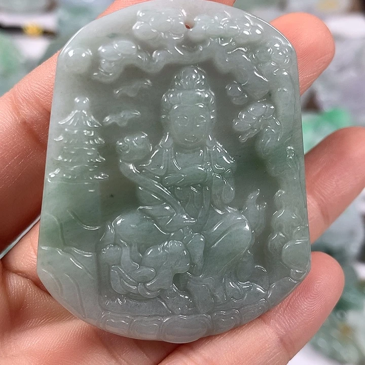 翡翠未镶嵌颈饰文殊菩萨福利