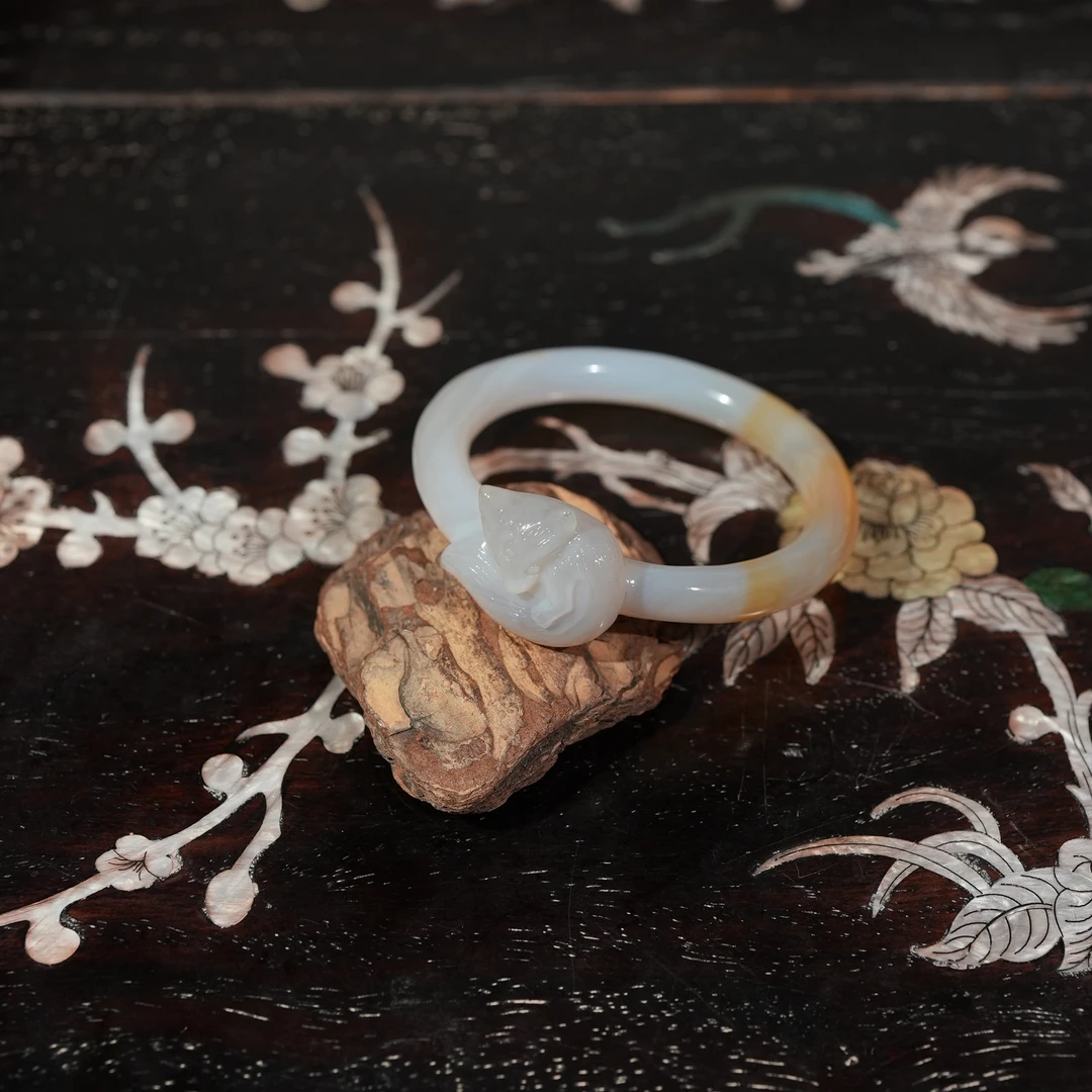 1.11香港王老板-玛瑙手镯6n26