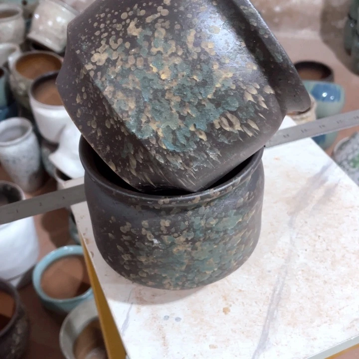 花盆紫砂口径15高度14两只正品