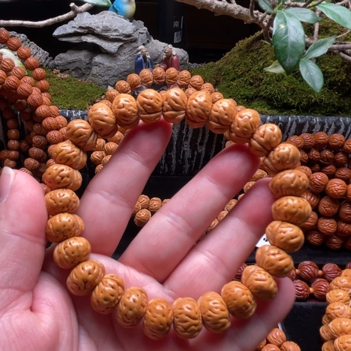 桃核吊坠秦岭野生蟠桃核手串