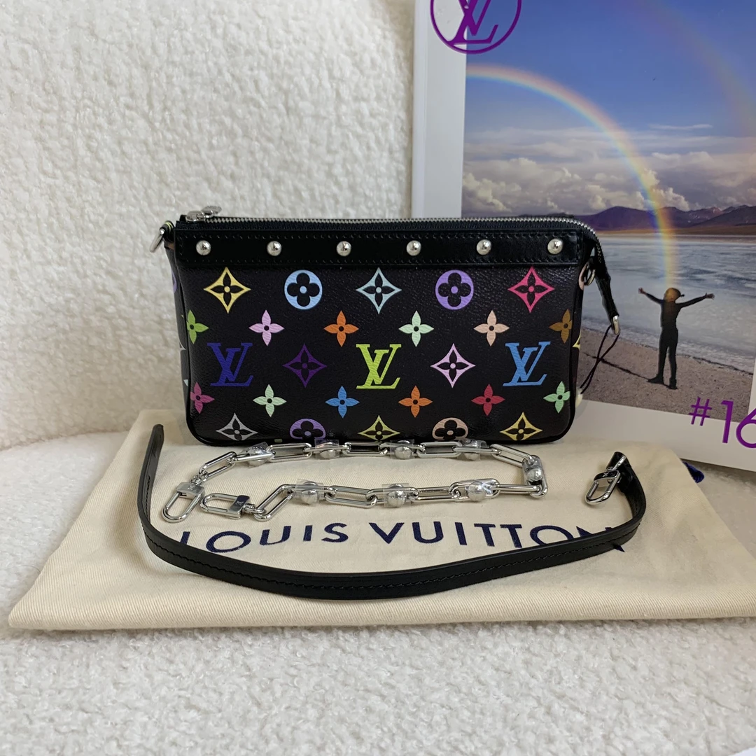 未使用 LouisVuitton/路易威登 壹臻/黑三彩大某麻斜挎包95301605