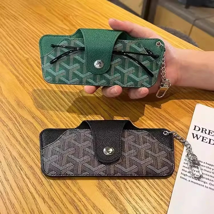 2025小众日韩印花墨镜眼镜包收纳袋挂件通用便携眼镜盒男女保护套