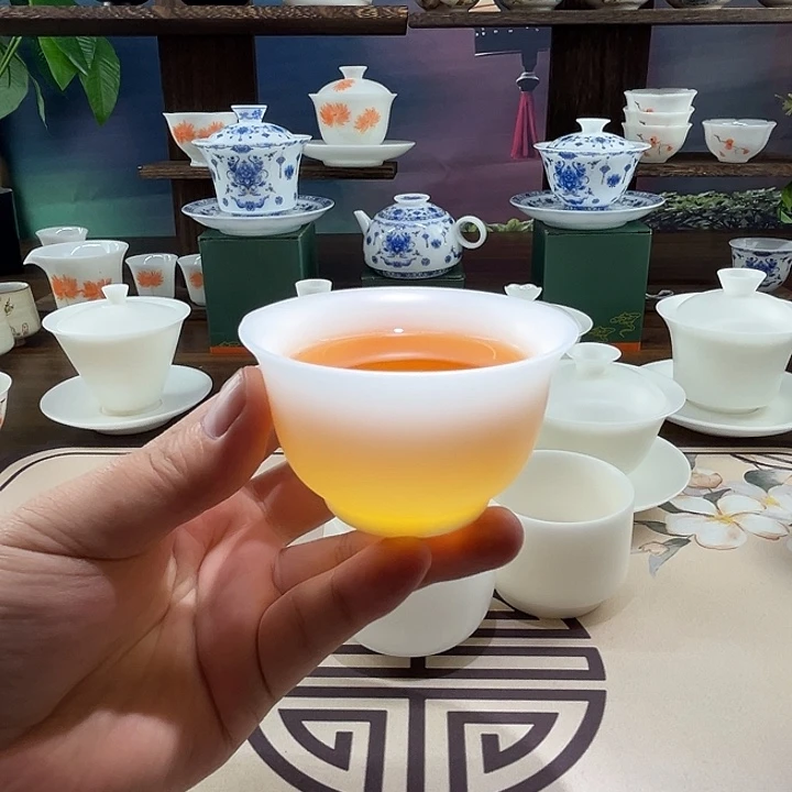 德化高冰素烧100ml压手杯